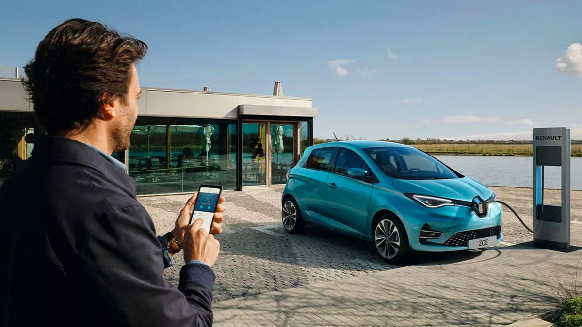 Renault ZOE laden en app met auto gegevens